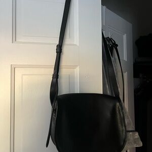 Black Leather Crossbody Bag vintage rare L.L. Bean
